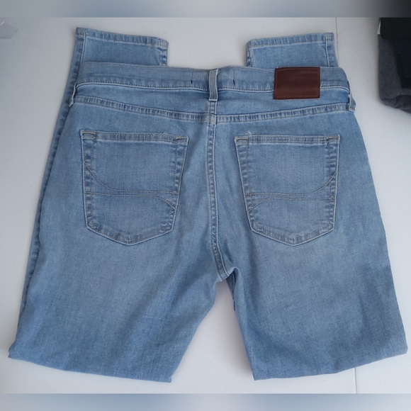 Hollister advanced stretch supper skinny jeans size 34X30 - Picture 3 of 7